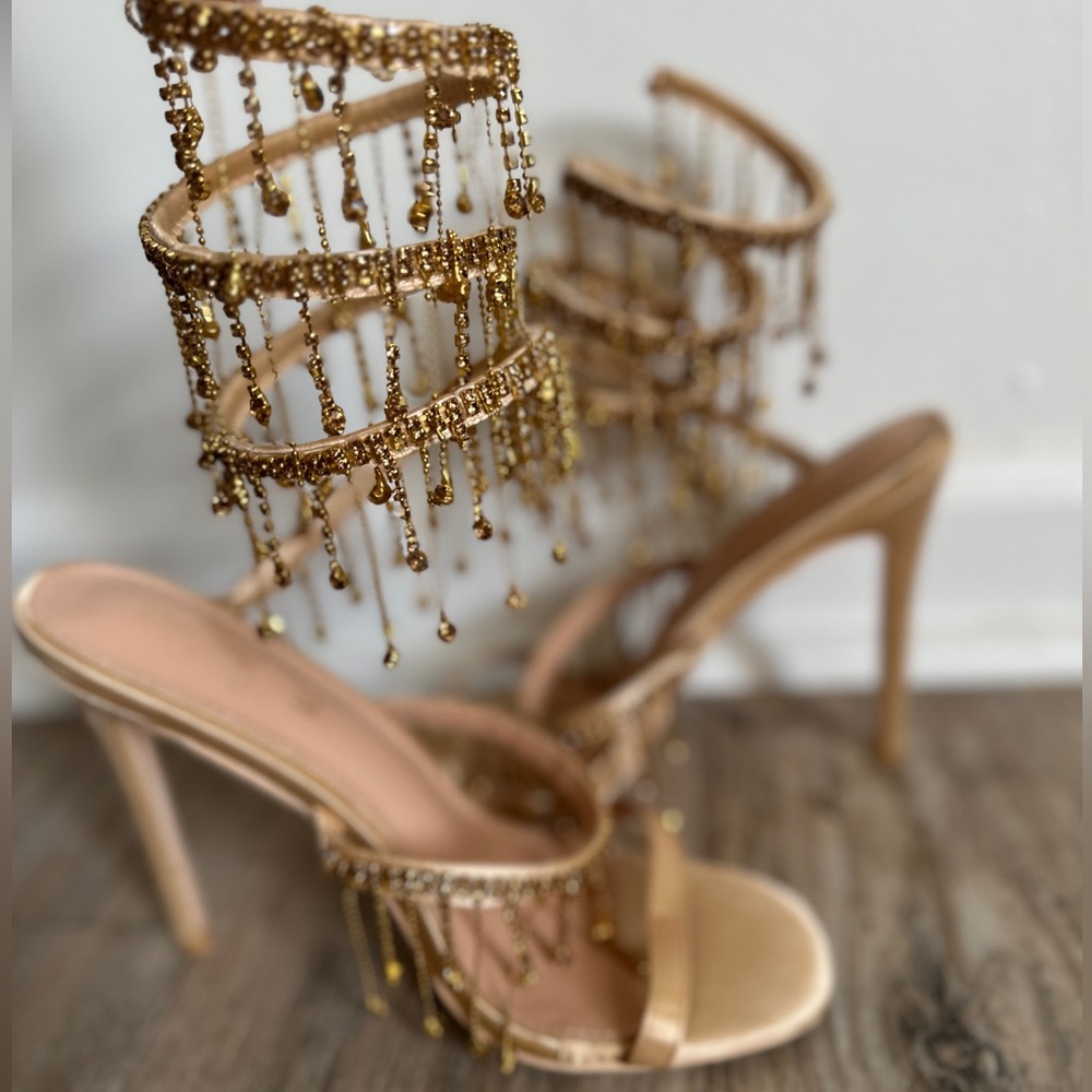 GOLD EMBELLISHED HEELS